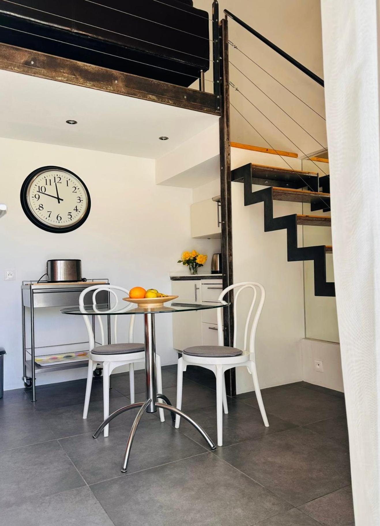 Studio Avec Loggia, Piscine Et Parking Montferrier-sur-Lez Dış mekan fotoğraf