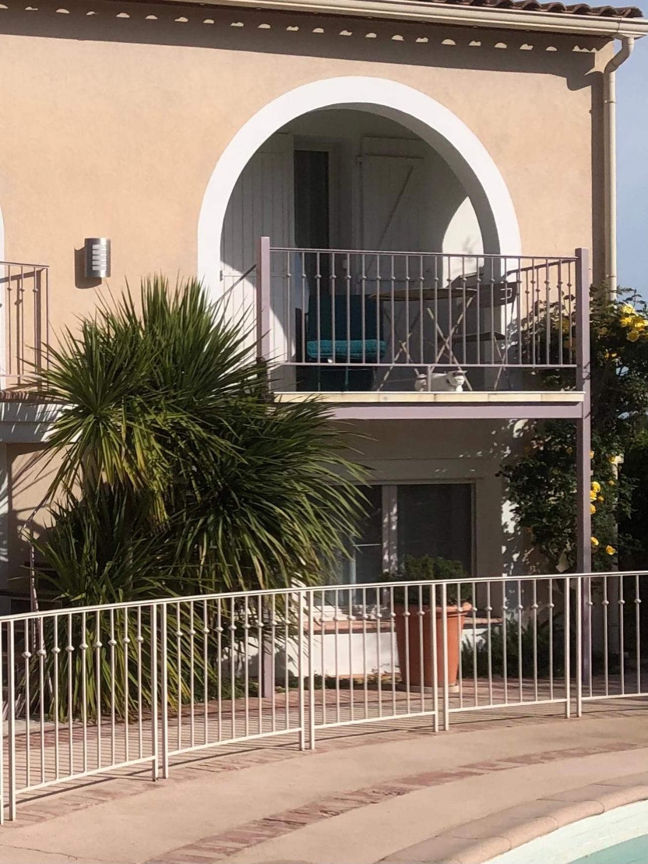 Studio Avec Loggia, Piscine Et Parking Montferrier-sur-Lez Dış mekan fotoğraf