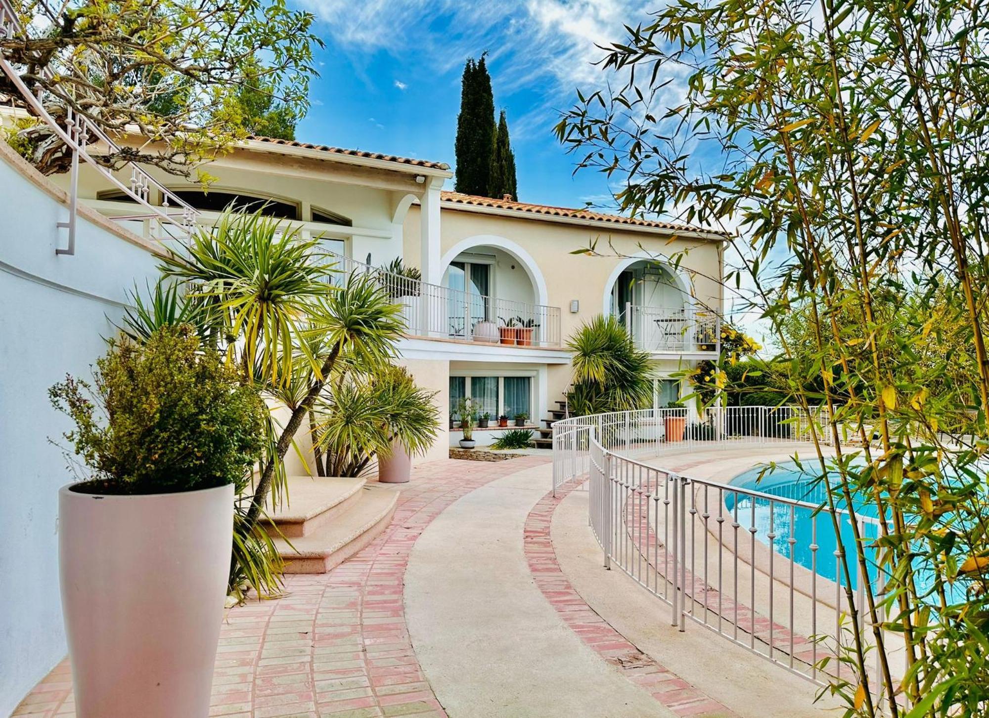 Studio Avec Loggia, Piscine Et Parking Montferrier-sur-Lez Dış mekan fotoğraf